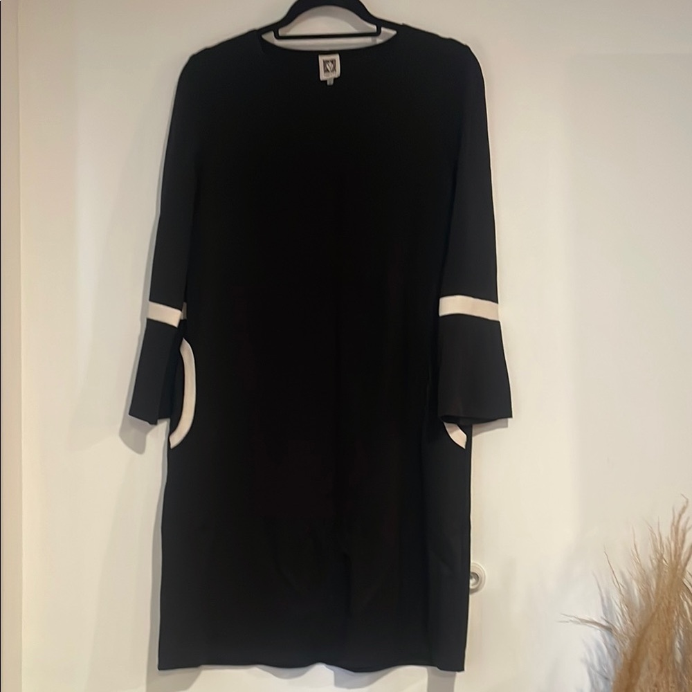 Anne Klein Black Dress with White Accents Sz M